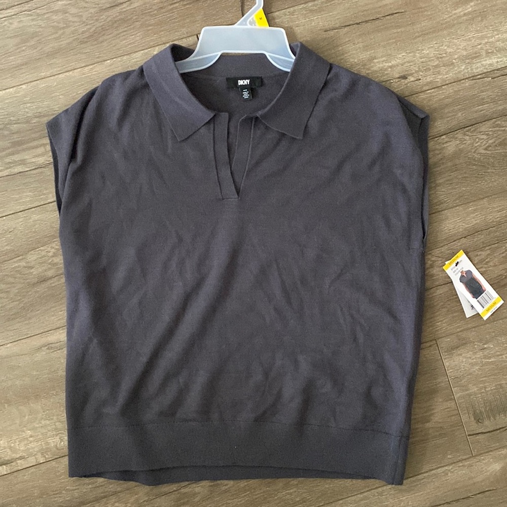 NWT DKNY Sleeveless collared sweater